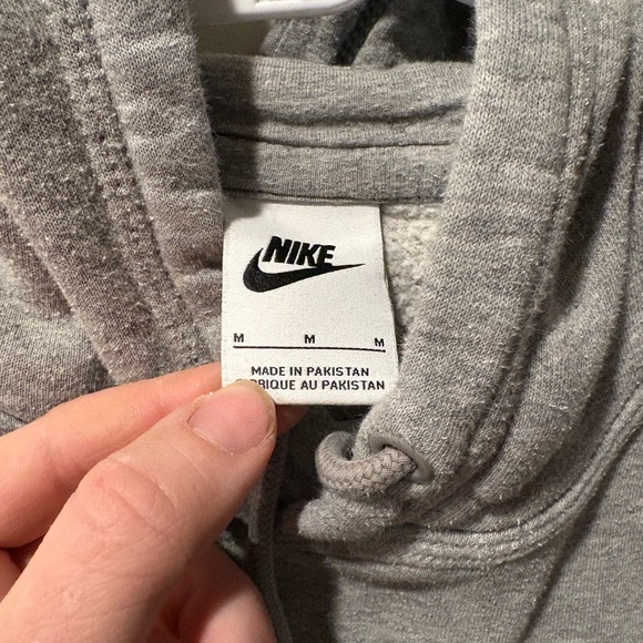 Nike Men's Heather Gray Hoodie - Picture 2 of 2